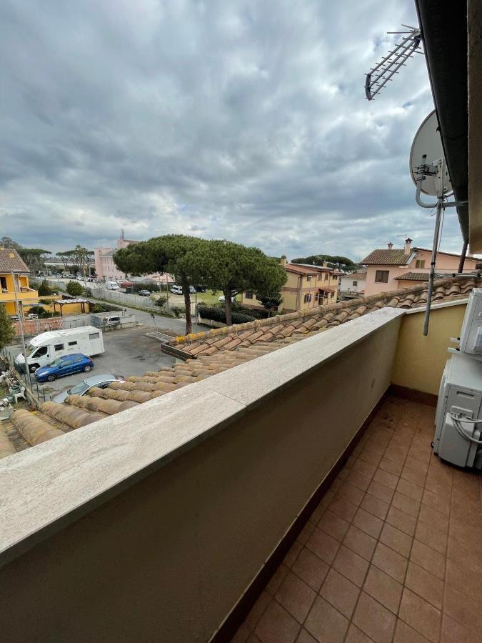 Villa La Casa Di Flora Aeroporto Di Fiumicino Exterior foto
